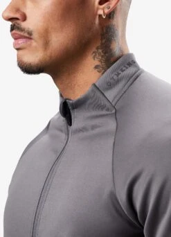 Gym King Alpha Poly Bomber Tracksuit - Graphite -Gym King Store ALPHAPOLYBOMBERJACKET JOGGER GRAPHITECJK B2D4TTSB A2BFZ 25 cad59604 dc0a 4240 8b29 a0e9a1a50721