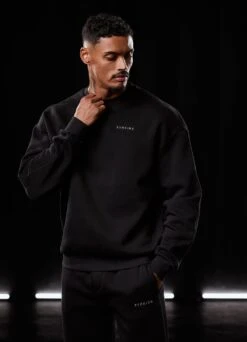 Gym King Outline Print Sweatshirt - Black -Gym King Store BF23MENSCAMP13703copy