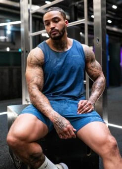 Gym King Debossed Camo Vest - Moonlight Blue