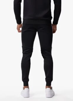 Gym King Core Plus Poly Funnel & Jogger - Black -Gym King Store COREPLUSPOLYFZHOOD JOGGER BLACK 65