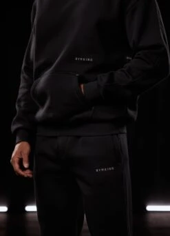 Gym King Outline Print Hood - Black -Gym King Store OUTLINEPRINTHOOD JOGGER BLACKHDE A2BFLTSB A2BFO 20