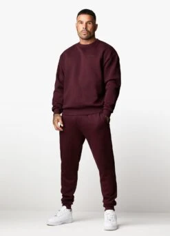 Gym King Outline Print Crew Tracksuit - Burgundy -Gym King Store OUTLINEPRINTSWEATSHIRT JOGGERS BURGUNDYSWT A2BFJTSB A2BFQ 125 a92cd614 92bc 405c 8498 68153e42cc9f