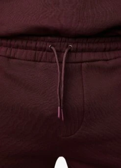 Gym King Outline Print Crew Tracksuit - Burgundy -Gym King Store OUTLINEPRINTSWEATSHIRT JOGGERS BURGUNDYSWT A2BFJTSB A2BFQ 139 4b298c09 8cd2 4634 a9ff c432e0d9e3c1
