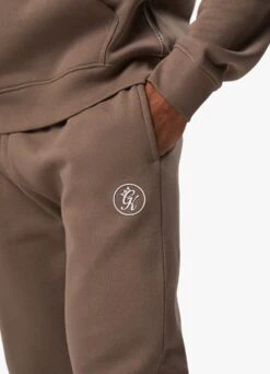 Gym King Pro Logo Jogger - Dark Taupe -Gym King Store PROLOGOHOOD JOGGER DARKTAUPEHDE A2C32TSB A2C38 445