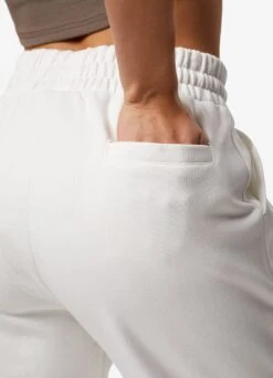 Gym King Refresh Crop Crew & Jogger - Cream -Gym King Store REFRESHCONTOUREDRIBTOP JOGGER CREAMWST A2BTKWTB A2BT6 40 345071e6 322f 4866 b244 78ce5c595128