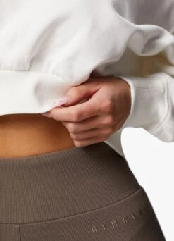 Gym King Refresh Crop Crew & Jogger - Cream -Gym King Store REFRESHCROPCREW LEGGING CREAMWSS A2BSTWLG A2BTZ 57 e3bb5127 aa98 4157 9213 dbe50398ccfb