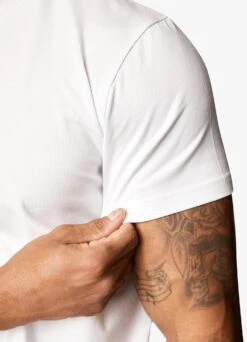 Gym King Relentless Tee - White -Gym King Store RELENTLESSTEE WHITESST A2CEL 96