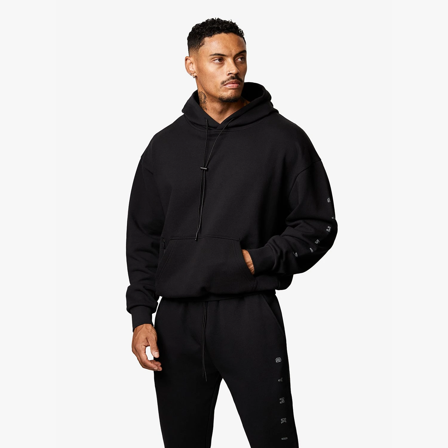 Gym King Stealth Loopback Hood - Black 4 Gym King Stealth Loopback Hood - Black - Image 2