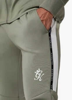Gym King Taped Core Plus Tracksuit - Soft Khaki -Gym King Store TAPEDCOREPLUSFZHOOD JOGGER SOFTKHAKIHDE B2CVSTSB B2CVW 40 34f3ee5d 53bc 4e71 bb17 f34ef7702719