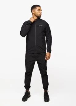 Gym King Utility Woven Hood - Black -Gym King Store UTILITYWOVENBOMBER JOGGER BLACKTSB A27NXTST A27NS 325