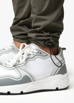 Gym King Utility Woven Cargo Pant - Olive -Gym King Store UTILITYWOVENBOMBER JOGGER OLIVE.TST A29EXTSB A29EZ 110