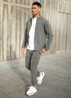 Gym King Utility Woven Tracksuit - Olive