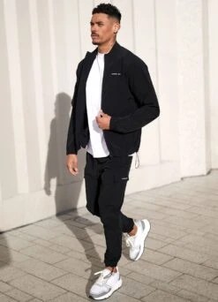 Gym King Utility Woven Bomber - Black -Gym King Store utility 4 09047022 4bc4 4315 84b7 9cf0b8f4d204